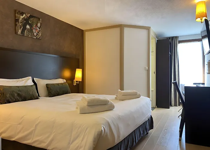 SHELDER Hôtel - CHERBOURG EN COTENTIN - Equeurdreville